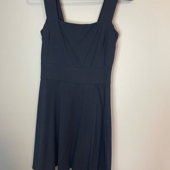 Banana Republic Milly Collection Women’s Black Contrast Zip Skater Dress size 4 - Picture 1 of 7